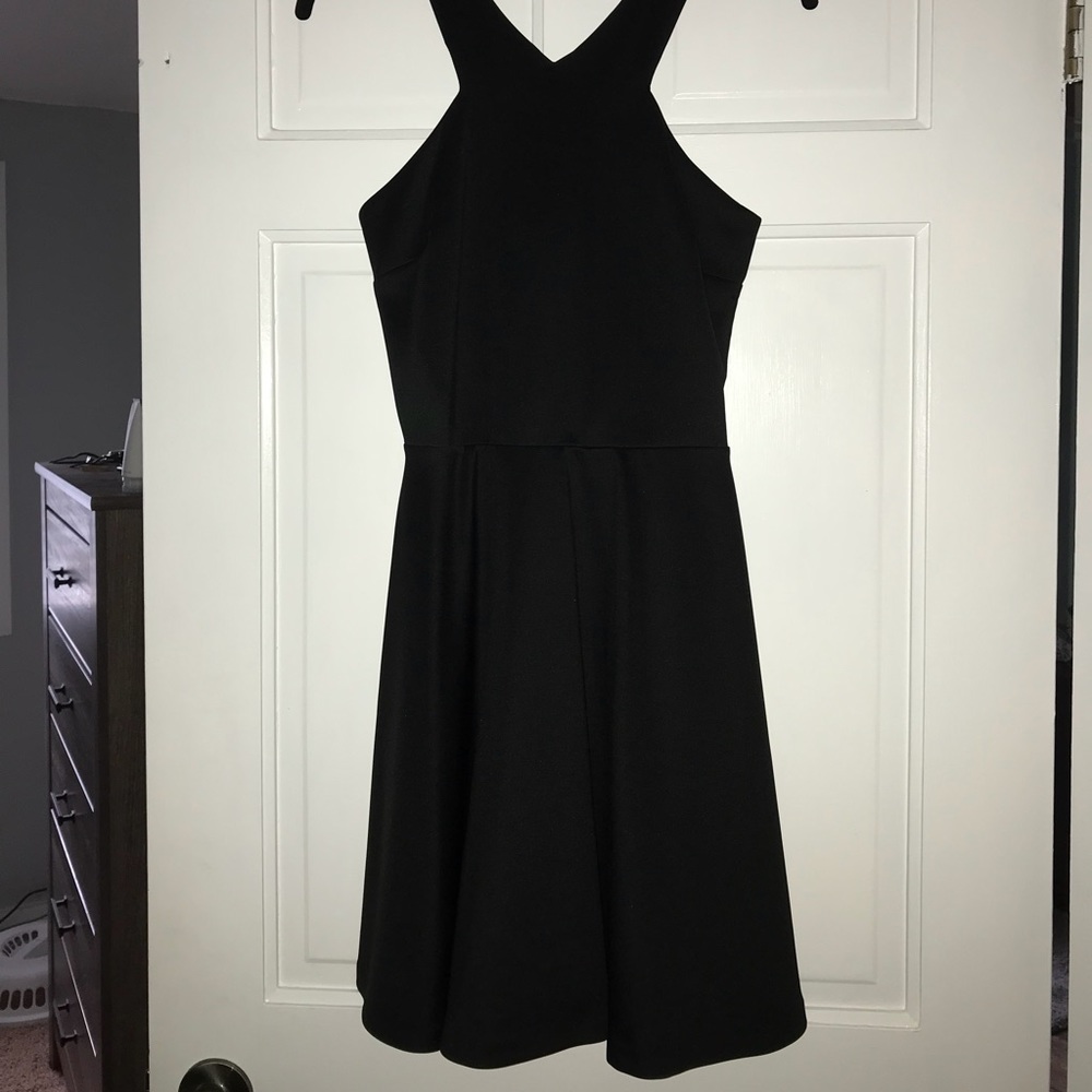 Black Bar III Crisscross Skater Dress Size Medium